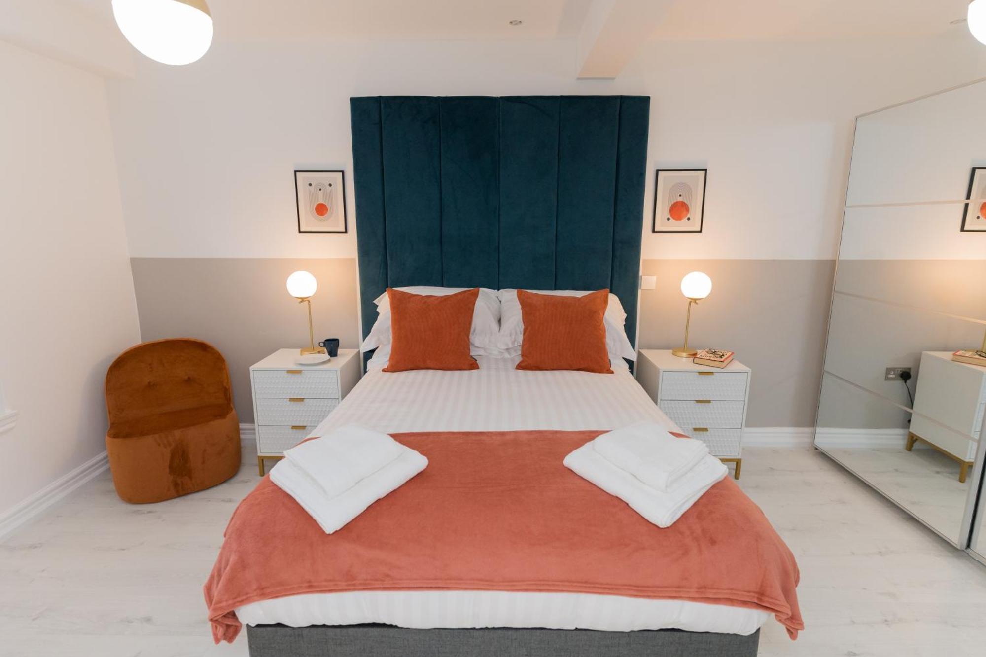 Luxurious 2 Bed Birmingham House Free Parking - Sleeps 6 Διαμέρισμα Εξωτερικό φωτογραφία
